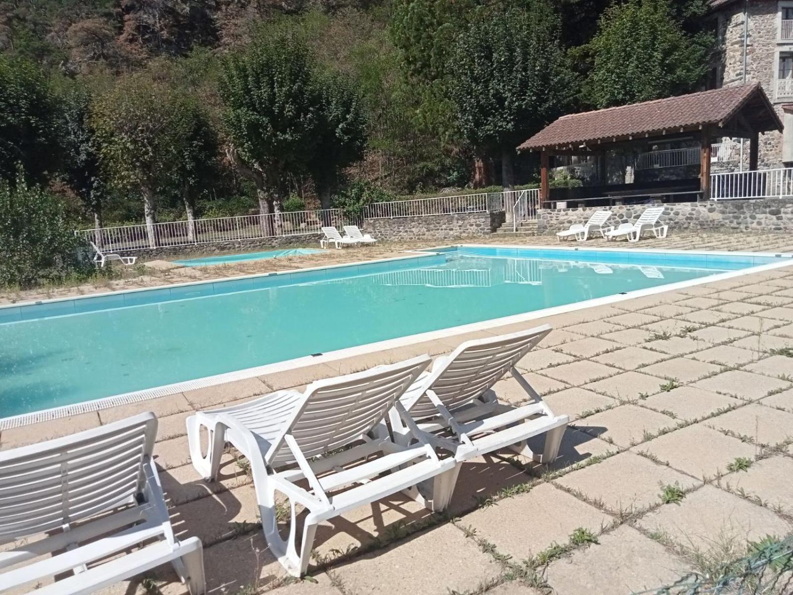 Adonis Chambres D'Hotes Saint-Germain-Laprade Esterno foto